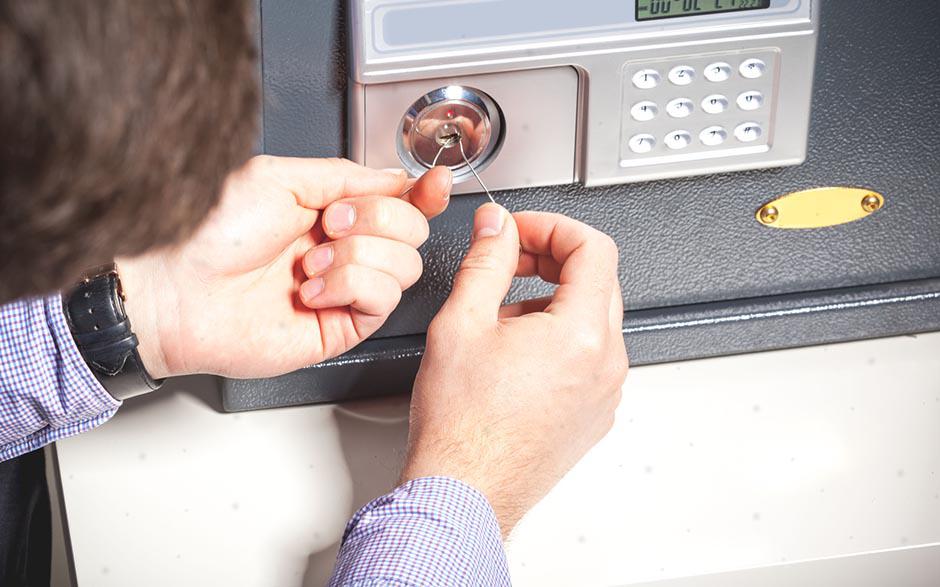 résolu serrurier ouverture de porte Drancy